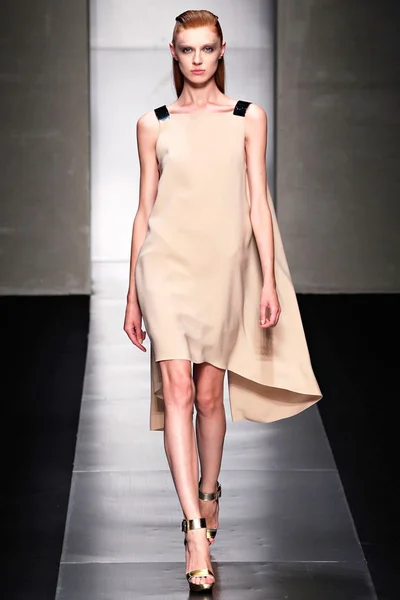 Look 23